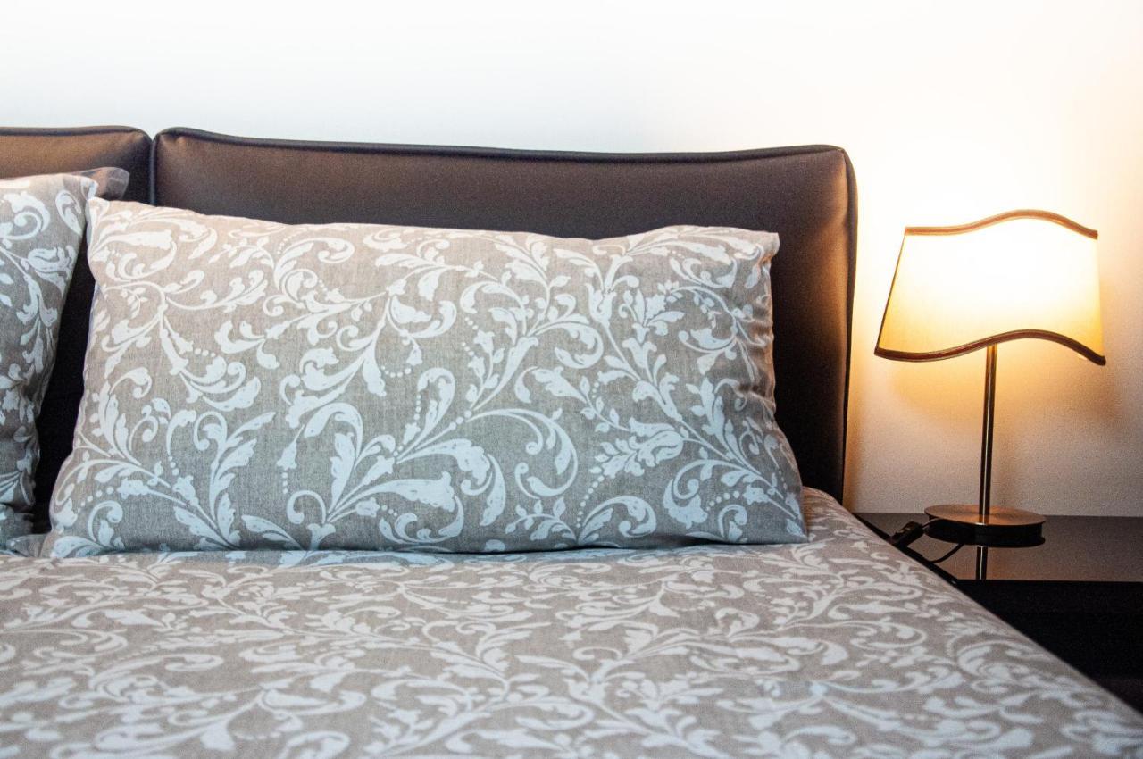 Suite Sommeiller Comfort In Centro トリノ エクステリア 写真